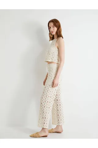 Kotonشلوار قلاب بافی زیپ کمر معمولی پای راست