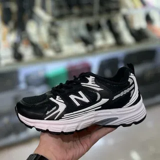 کتونی نیوبالانس زنانه دخترانه کفش ونس اسپورت اسپرت سفید مشکی new balance newbalance لژدار لژ دار شیک طبی سبک راحت راحتی