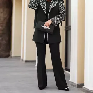 کت شلوار زنانه عیدانه مازراتی خرجکار تافته هندی لمه سه سایزی تا 52 مازراتی اعلا