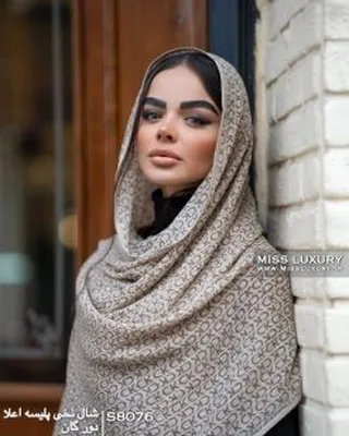 شال نخی پلیسه دورگان S8076