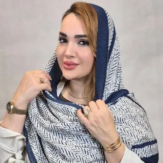 شال پلیسه سرمه ای طرحدار ۳۴۷۰۰۲۳۷