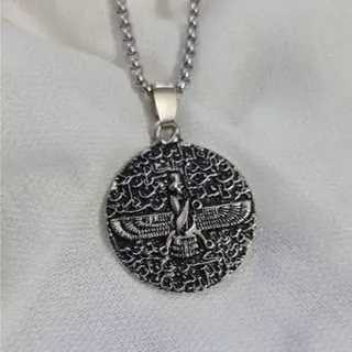 گردنبند فروهر طرح نقره4