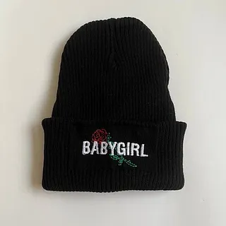 کلاه بافت Babygirl