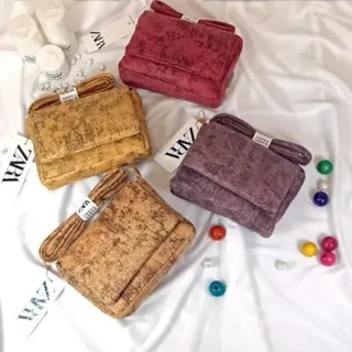 کیف پاسپورتی دخترانه زارا پارچه ای