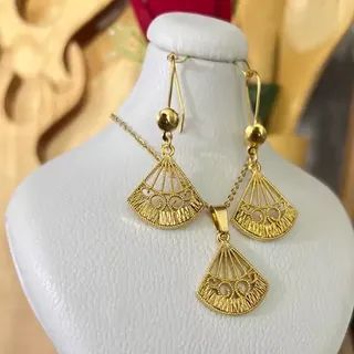 نیم ست زنانه طرح طلا 109