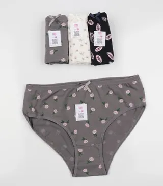 پک 3 عددی شورت نخی زنانه طرح دار  کد 120530