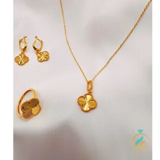 نیم ست طلا ونکلیفه خاص یکتاخواه