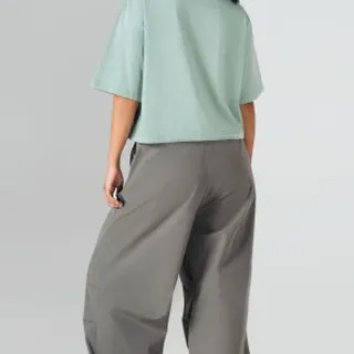 تیشرت کراپ سبز مدل کارنا | کیامورس