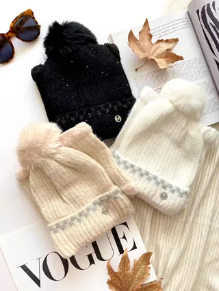 شال و کلاه اسکی