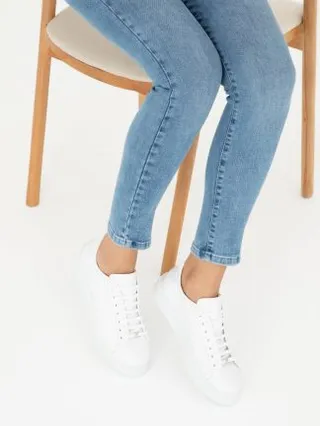 کفش کتانی و اسپرت زنانه سفید پیرکاردین