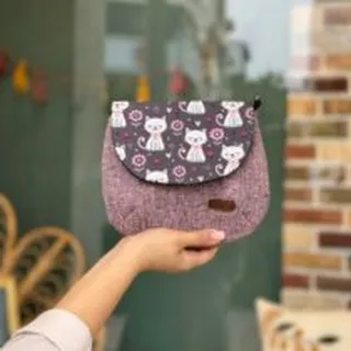 کیف نقلی صورتی طرح گربه