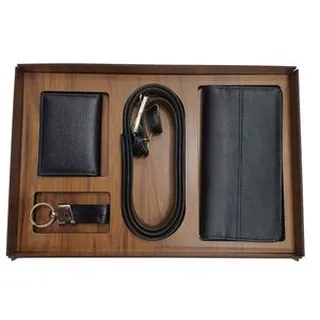 ست هدیه مردانه مدل چرم طبیعی کدs36
