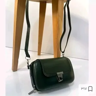 کیف زنانه و دخترانه پاسپورتی کیف مجلسی جا دار کیف دو زیپ کیف مشکی کیف دوشی جنس چرم مصنوعی