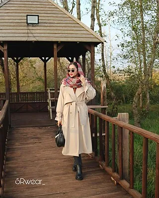 بارونی ترنچ‌کت کلاسیک
