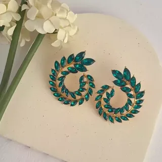 گوشواره جواهری فول نگین گوشواره سبز گوشواره زمرد فوق العاده خاص و لوکس