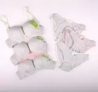 ست سوتین اسفنجی و شورت 12655