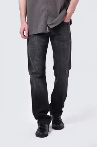 شلوار جین رگولار