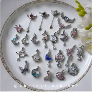پلاک آویز سوارسکی گردنبندی 