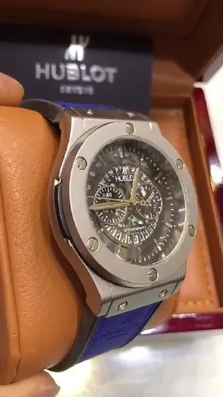 ساعت مچی مردانه هابلوت تقویم ن�مایان طرح کرنو موتور   شرکتی HUBLOT