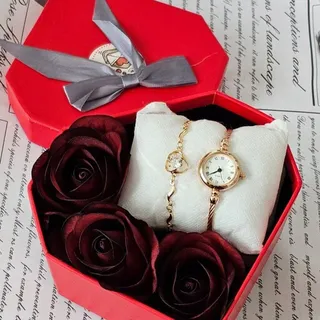 باکس هدیه زنانه و دخترانه ساعت و دستبند  