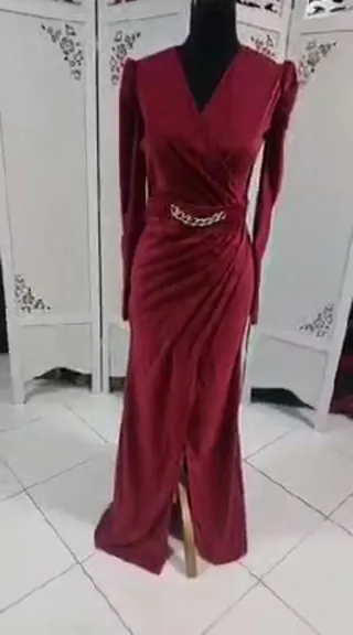 پیراهن زنانه مجلسی ماکسی بلند پوشیده مخمل سایز 38تا52 قواره دار سایز بزرگ
