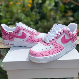 کفش اسپرت  نایک ایرفورس مدل  air force طرح hot pink nike