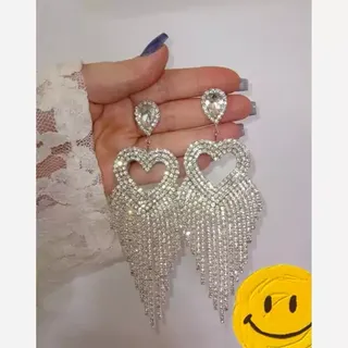 گوشواره فول نگین طرح قلب 