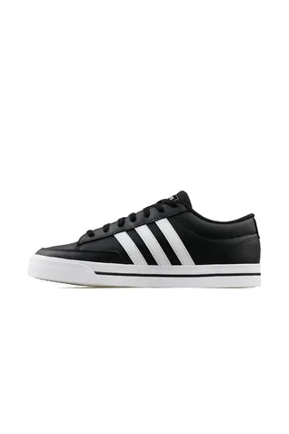 <span class="text-styled__StyledSpan-sc-d280c10c-1 dvOaRP">adidas< span>کفش ورزشی مشکی