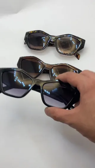 عینک آفتابی پرادا PRADA ایتالیا کد 5901 در سه رنگ