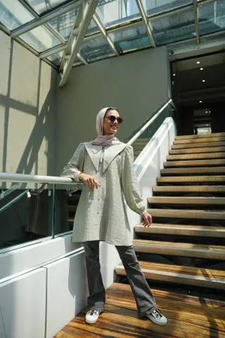 مانتو ایزی