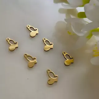 پلاک آویز ساعتی طرح پرروانه طلایی(فروش محصول  بصورت دونه ای میباش�د)