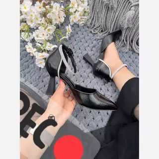 کفش مجلسی زنانه کفش ورنی مجلسی کفش مجلسی نگینی کفش پاشنه دار زنانه کفش پاشنه بلند زنانه