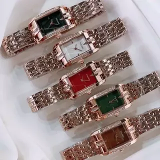 ساعت مچی زنانه شرکتی بند استیل یولاکو دارای 6 ماه گارانتی موتور yolako