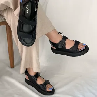 صندل زنانه تابستونی کفش تابستانی زنانه صندل چسبی