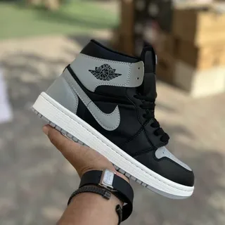 Jordan 1 ساقدار مشکی پشت طوسی کد(1416)