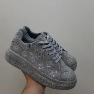 کتونی لوییز ویتون حراجی 116