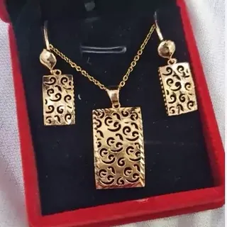 نیم ست زنانه طرح طلا درجه یک