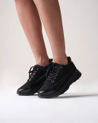 کفش اسپرت زنانه مدل Stradivarius Sneakers - SKB2204