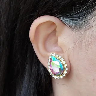 گوشواره نگین اشکی هفت رنگ