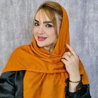روسری نخی منگوله دار ۳۵۷۰۰۴۶۱