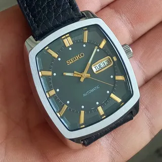 ساعت مچی مردانه اورجینال اتومات دو تقویم بند چرم طبیعی سیکو Seiko 5