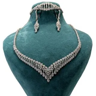 نیم ست نقره زنانه مدل اتریشی روکش رادیوم