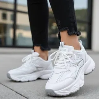 کتونی سفید اسپرت ۳۳۰۰۰۴۷۲