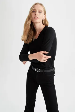 Defactoژاکت Regular Fit Basic V-Neck با بافت بسیار نرم