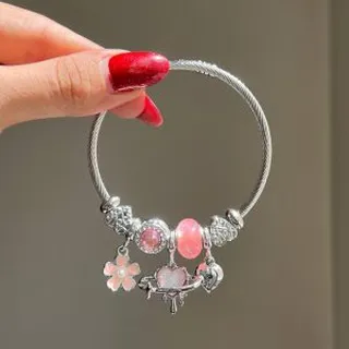 دستبند پاندورا صورتی طرح قلب