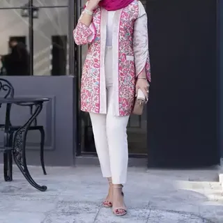 مانتو کتی جولیا مانتو گلدار مجلسی جنس مخمل شانل