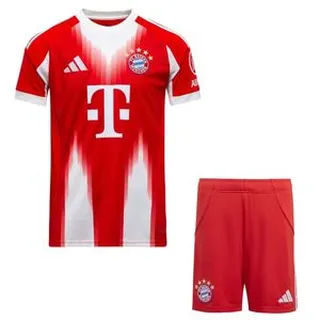 ست تی‌شرت آستین کوتاه و شلوارک ورزشی مردانه مدل بایرن مونیخ کد Home 2026 رنگ قرمز