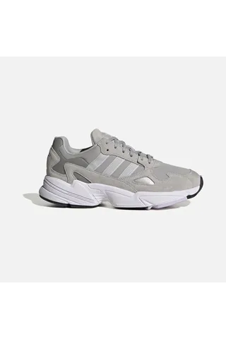 <span class="text-styled__StyledSpan-sc-d280c10c-1 dvOaRP">adidas< span>کفش دویدن زنانه آلفابونس HP6149 مشکی