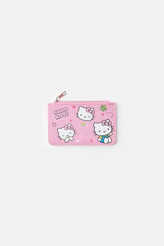 Bershkaدارنده کارت Hello Kitty Mania