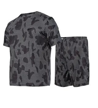 ست تیشرت و شلوارک مردانه سوزنی طرح دار Nike یقه گرد